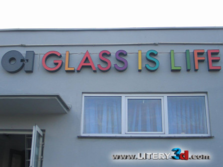 Glass-Is-Life_1